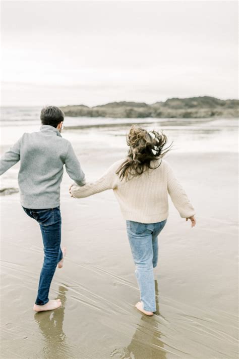 Oregon Coast Couples Session | Florence, Oregon | amongtheoaks.co