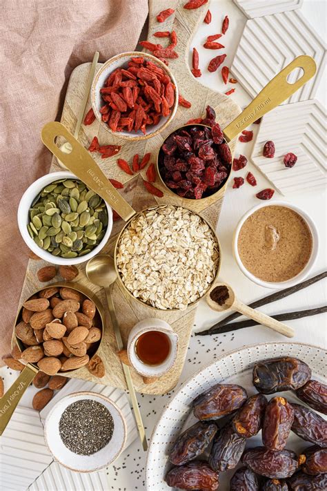 No Bake Granola Balls Gathering Dreams