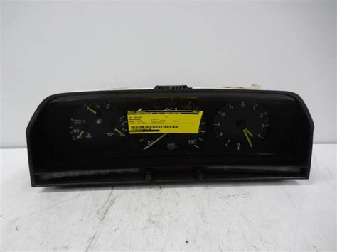 Mercedes W124 Compteurs kilométrique KM stock ProxyParts fr