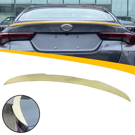 Sample Customization Carbon Fiber Rear Spoiler For Trumpchi Empow 2021