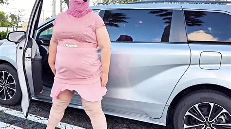 Nagy seggű mancs milf Pisilés spriccelés összeállítás lány pisil bbw