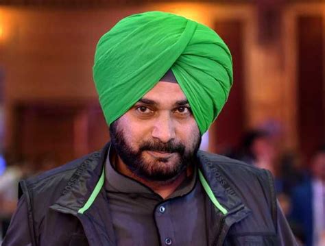 Amarinder Writes To Sonia Expresses Reservation Over Sidhu As Punjab