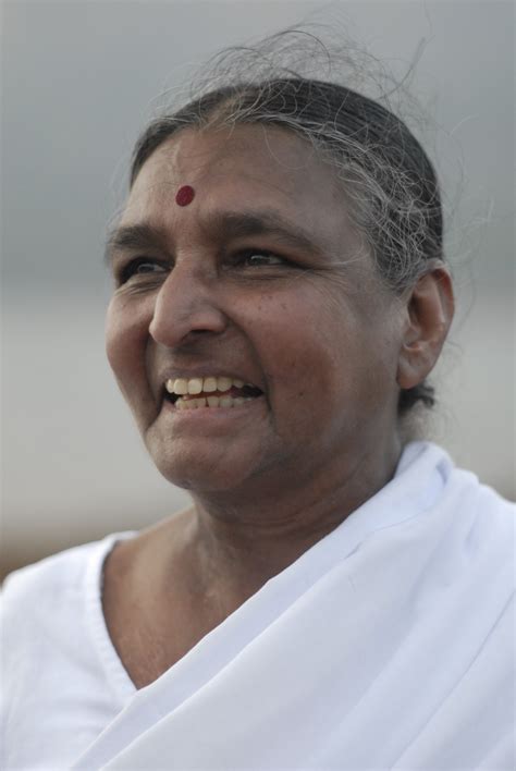 Geeta Iyengar And Her Lasting Impact On Yoga Fit Is A Feminist Issue