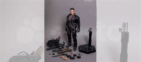 Hot toys terminator dx купить в Казани Хобби и отдых Авито