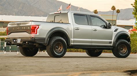 17 Fuel Wheels D785 Unit Matte Bronze With Black Ring Off Road Rims