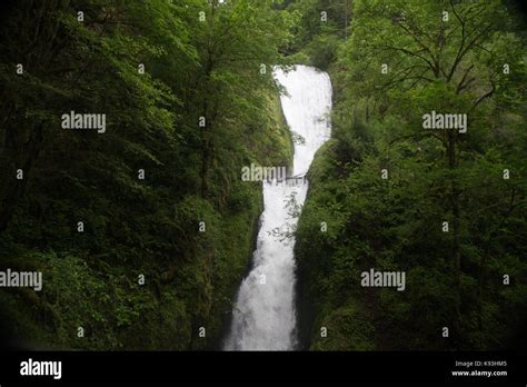 Columbia Gorge Waterfalls Stock Photo - Alamy