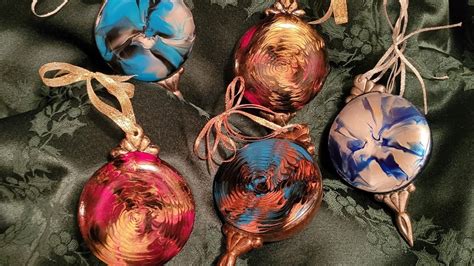 Acrylic Pouring Dipped Christmas Ornaments Easy And Elegant