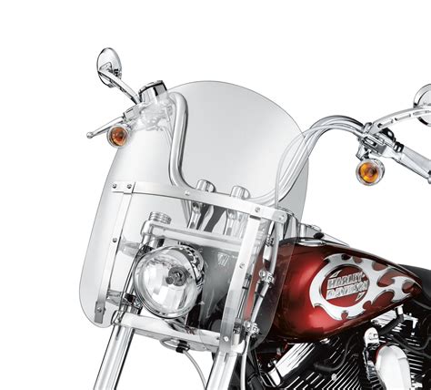 Quick-Release Compact Windshield | Harley-Davidson USA