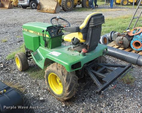 John Deere 332 Lawn Tractor In Nevada Mo Item Dd2113 Sold Purple Wave