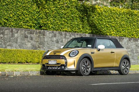 2023 Mini Cooper S Convertible review - NZ Autocar