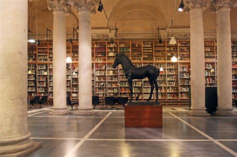 Biblioteca Accademia Di Belle Arti Di Carrara