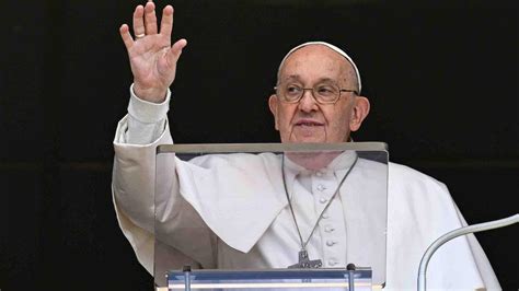 Papa Francisco No A La Guerra S Al Di Logo En El Medio Oriente Y