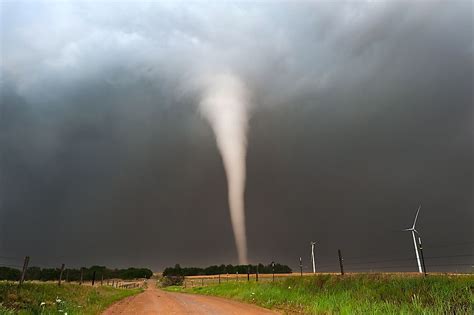 The Most Tornado-Prone US States - WorldAtlas