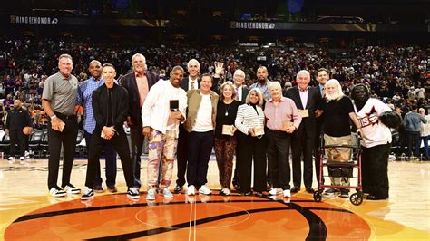 Phoenix Suns unveil 'Ring of Honor' inductee banners