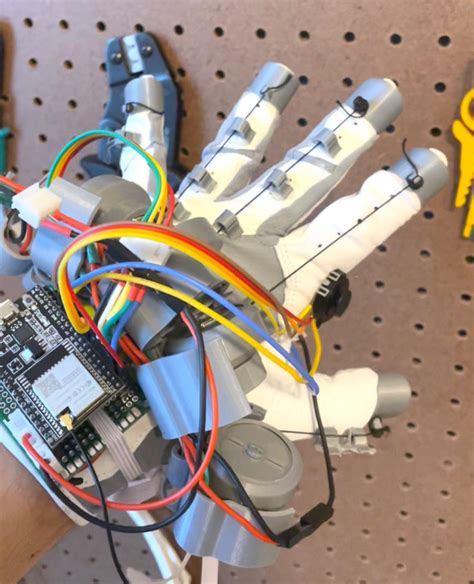 Build Budget DIY VR Haptic Gloves Make