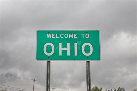 Ohio State Line Highway Sign Stock Image - Image of green, road: 237866521