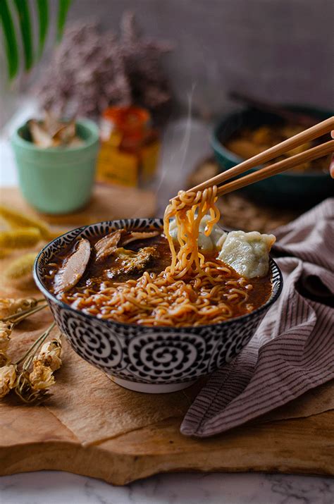 Sopa de noodles y gyozas vegana Mis recetas veganas fáciles