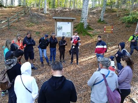 LAsd Naturalmente Trekking Di Castel Di Sangro E Pronta A Far Vivere