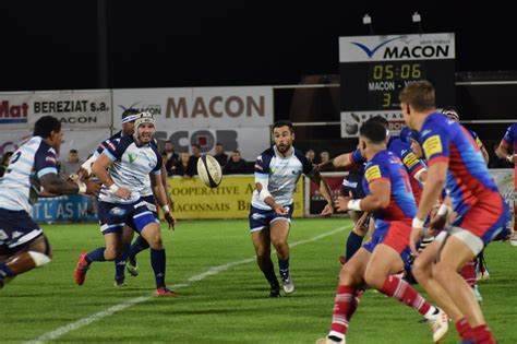 Rugby Fédérale 1 un derby qui vaut cher entre Villefranche et Mâcon