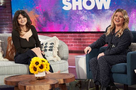 The Kelly Clarkson Show: Talk Show to Produce Weekly Episodes from ...