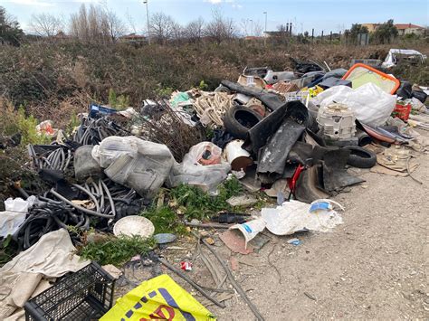 Lamezia Viaggio Nella Favelas Di Scordovillo Vogliamo Una Casa