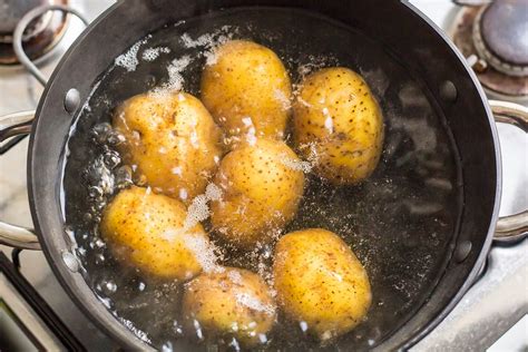 How To Reheat Boiled Potatoes Go Cook Yummy