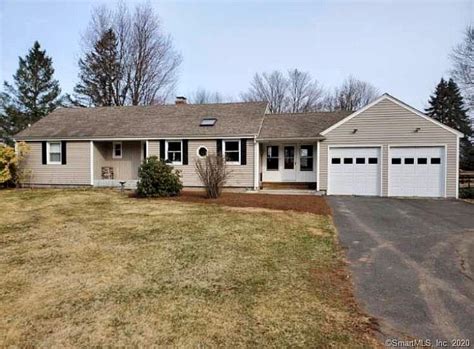 193 S Main St East Granby Ct 06026 Zillow