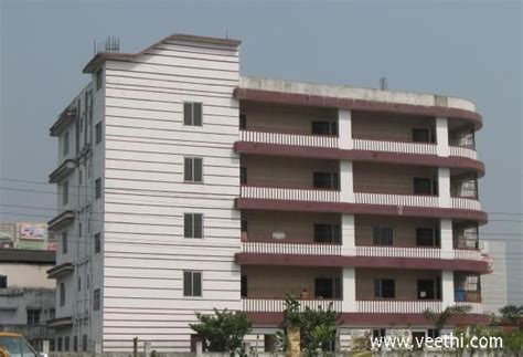 DISM Model School in Adisaptgram | Model school, Model, School