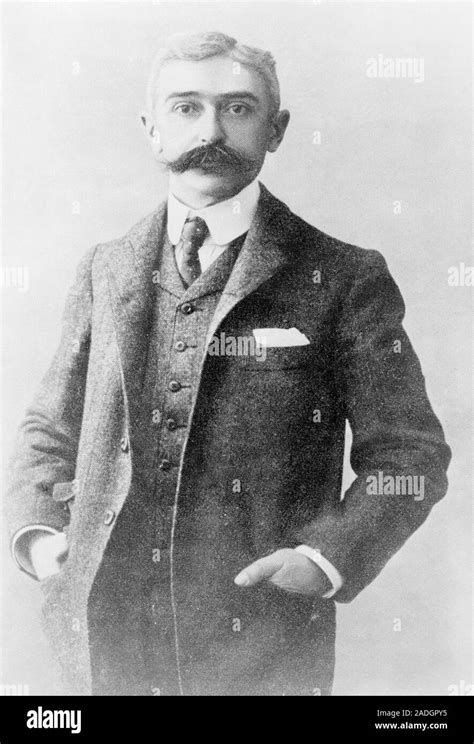 Pierre De Coubertin Fundador De Los Juegos Ol Mpicos