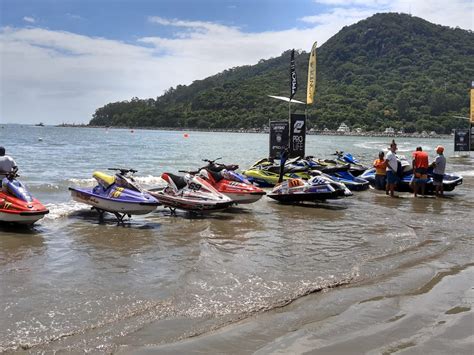 Campeonato de Jet Ski movimenta fim de semana em Balneário Camboriú