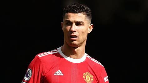 Man Utd told that Ronaldo 'would join Liverpool' as he has 'no loyalty ...