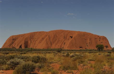 Ayers Rock Ou Uluru Australie Arts Et Voyages