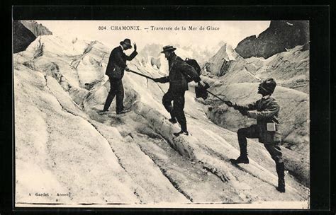 Ansichtskarte Chamonix Traversée de la Mer de Glace Bergsteiger mit