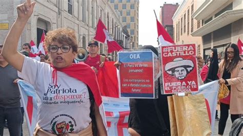 Ciudadanos Protestaron En El Centro De Lima Contra Gobierno De Castillo