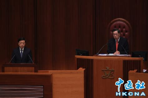 香港特首李家超出席立法會行政長官答問會 圖集 香港中通社