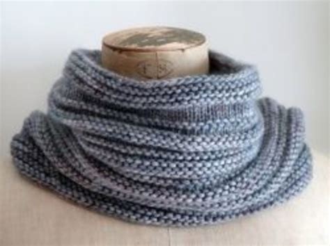 Free Cowl Knitting Patterns How To Knit Nifty Cowls Neckwarmers Artofit