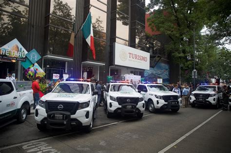 Dan Banderazo A Las Nuevas Unidades De Los Ngeles Verdes Almomento