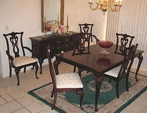 Thomasville Dining Table 6 Chairs Mahogany