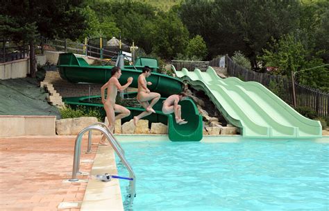 Domaine Les Lauzons Naturisme Au C Ur De La Nature Pr Serv E Entre