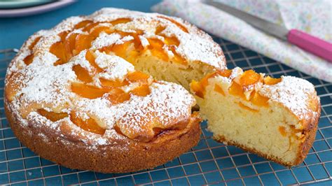 Torta Alle Albicocche Yogurt E Mandorle Scopri Tutto Il Necessario Per