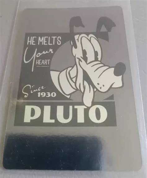 2023 BANDAI CARDDASS Disney 100 Jahre Pluto Er Schmilzt Dein Herz