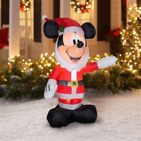 30 Ideas for Disney Outdoor Christmas Decorations - Home Inspiration ...