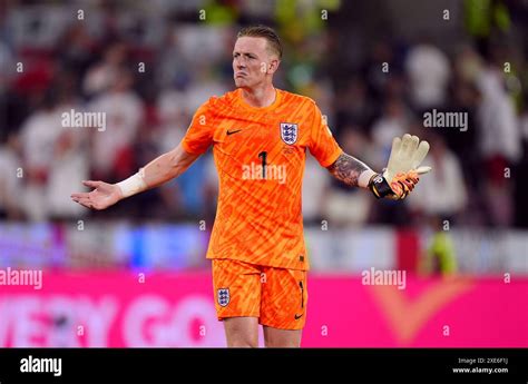 Englands Torh Ter Jordan Pickford W Hrend Des Gruppenspiels Der Uefa