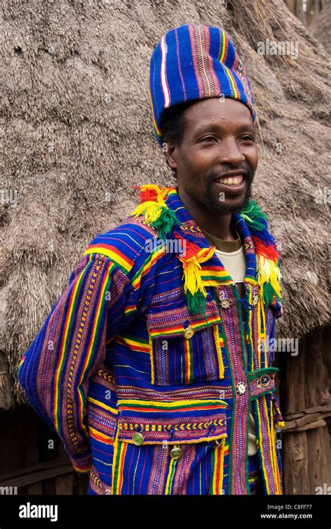 Elk V Ethiopia Omo Valley Konso Tribe King Of The Konso Stock