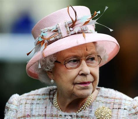 Queen Elizabeth Ii Uks Longest Serving Monarch Dies At 96 Naga