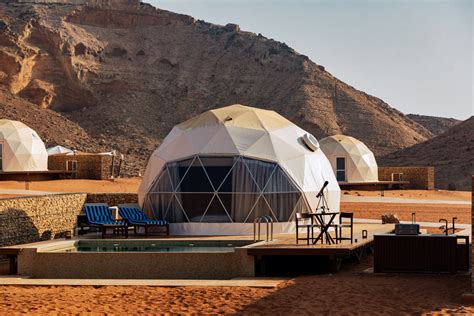 7 Gorgeous UAE Glamping Sites For Conscious Travellers