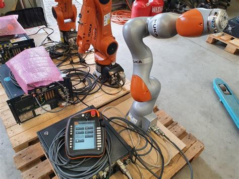 Kuka LBR Iiwa 14 R820 Industrial Robot Used Machines Exapro