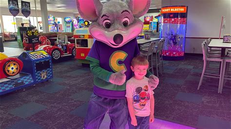 Chuck E Cheese Me And My Friends Greensboro Nc Youtube