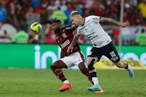 Flamengo x Corinthians onde assistir ao vivo horário e escalação