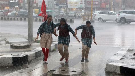 West Bengal Weather Kolkata Gears Up For Heavy Showers As Southwest Monsoon Advances Imd